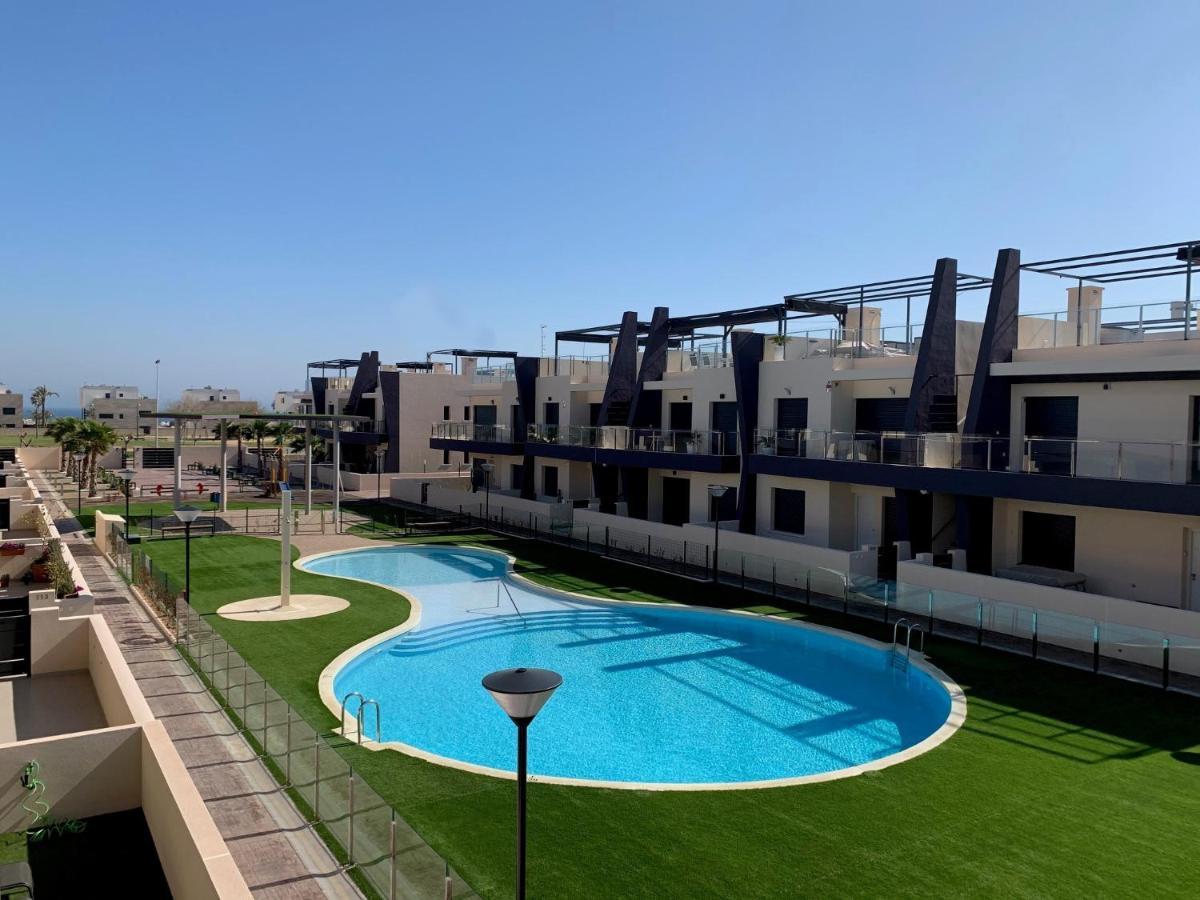 Higuericas 411 - Planta Baja - Vista Piscina - Cerca Playa Apartment Pilar de la Horadada Exterior photo